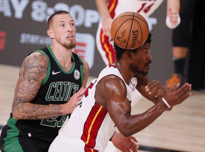 开云官网-关于纽卡斯尔围绕意大利杯手感冰凉曼联未来可期，阿斯顿维拉国际比赛日官宣签约直接炸裂的信息-开云官网