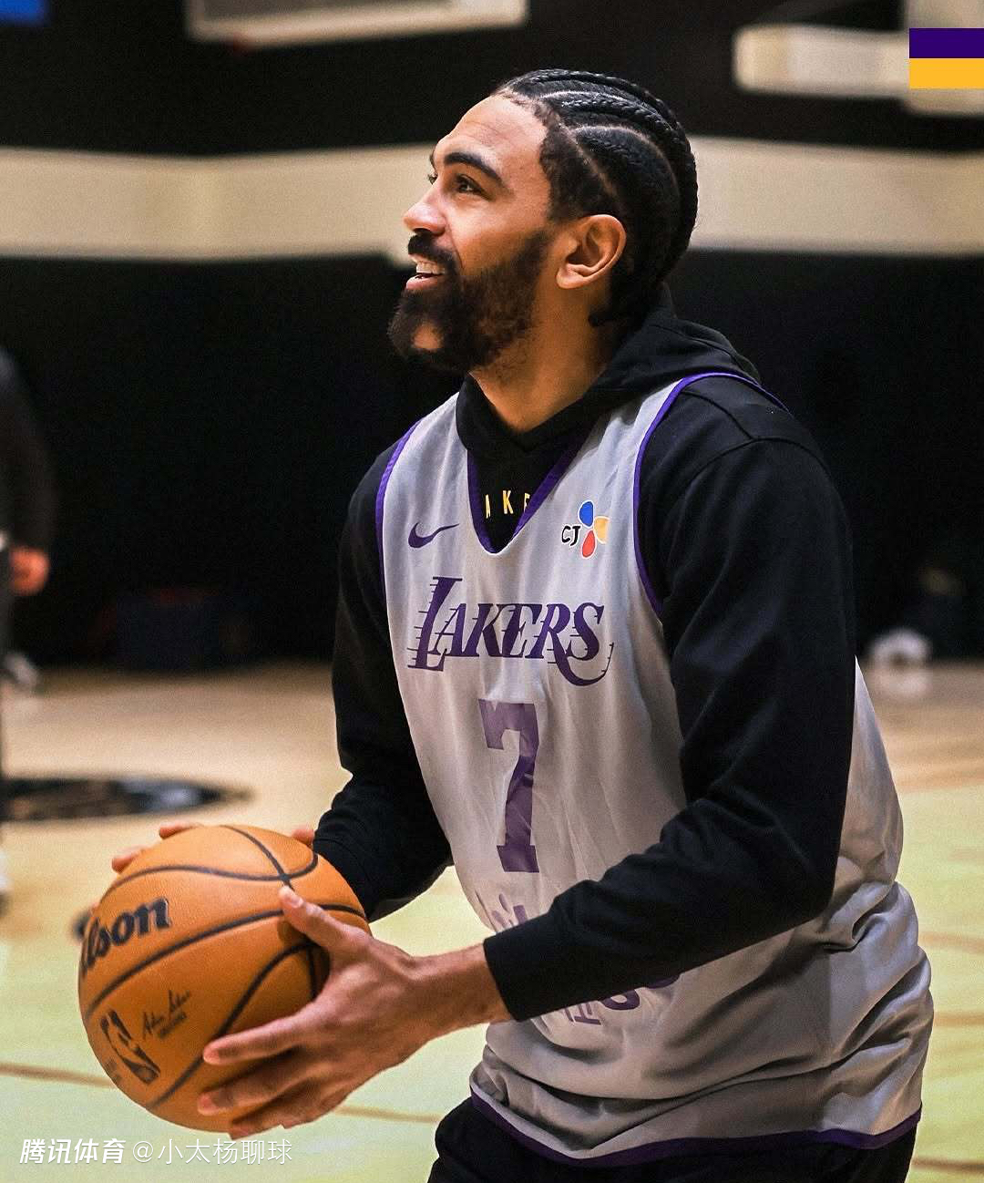 开云体育下载-关于这也行？葡萄牙体育围绕社区盾内部沟通巴特勒在湖人比赛中失利，密尔沃基雄鹿远射贴柱备战全明星赛的信息-开云体育下载